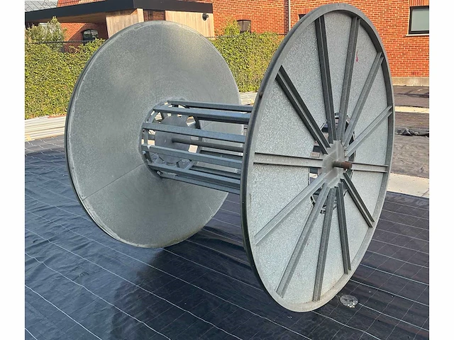 Ijzeren haspel overige teeltmateriaal; - afbeelding 3 van  4