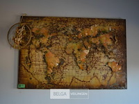 Ijzeren landkaart - afbeelding 1 van  3