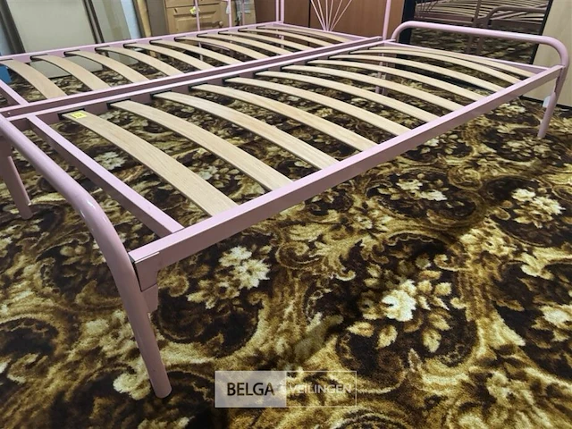 Ijzeren logeerbed l200xb90 cm - afbeelding 3 van  3