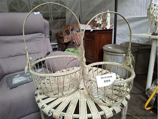 Ijzeren mand - afbeelding 1 van  1