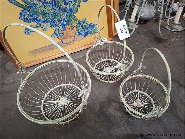 Ijzeren mandje - afbeelding 1 van  1