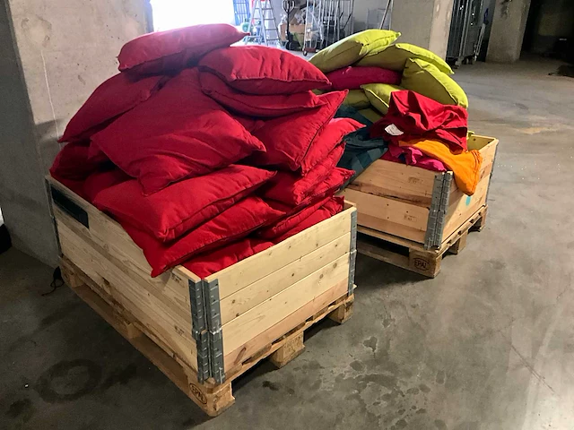 Ikea - gurli - decorative cushions (26x) - afbeelding 8 van  8