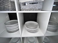Ikeakast met inhoud - afbeelding 5 van  6
