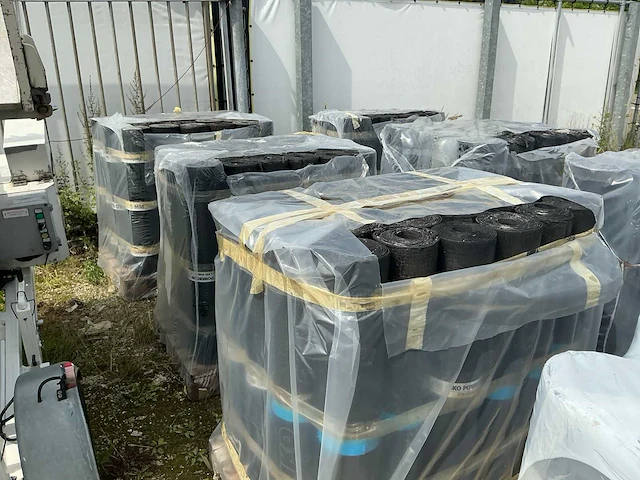 Iko powergum roofing dakmateriaal (3x) - afbeelding 1 van  11