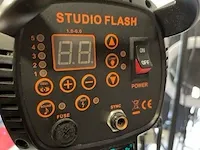 Illustar studioflitser - afbeelding 7 van  8