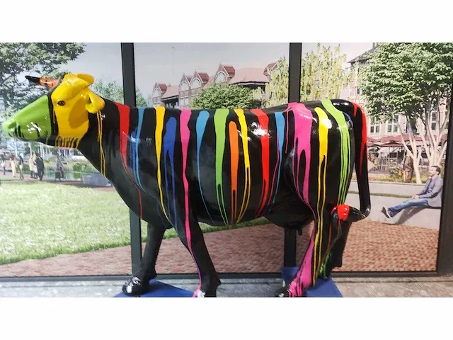 I'm a cow (lifesize) - afbeelding 2 van  9