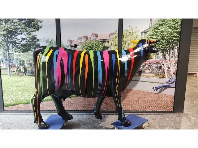 I'm a cow (lifesize) - afbeelding 5 van  9
