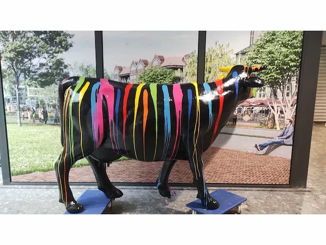 I'm a cow (lifesize) - afbeelding 7 van  9