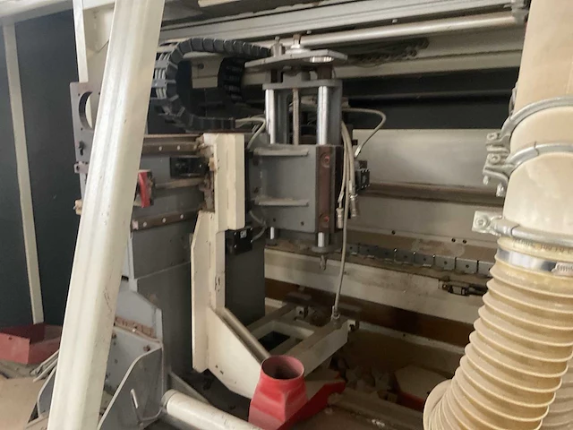 Ima - combina/k/i/r75/885/vr3 - volautomatische éénzijdige fresd en kantmachine voor gebogen vormen stukken - 1997- houtbewerking - houtbewerkingsmachines - afbeelding 17 van  17