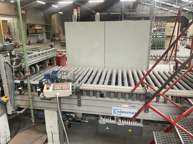 Ima - volautomatische assengestuurde vier-kanten aanlijmmachines - 2000- houtbewerking - houtbewerkingsmachines - afbeelding 4 van  21