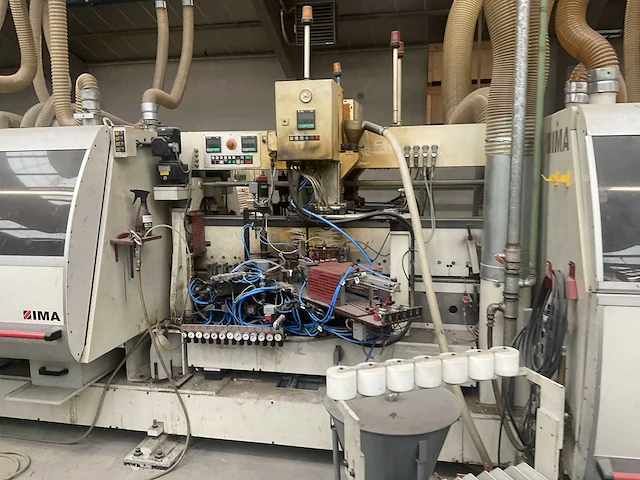 Ima - volautomatische assengestuurde vier-kanten aanlijmmachines - 2000- houtbewerking - houtbewerkingsmachines - afbeelding 7 van  21