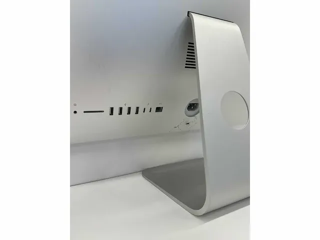 Imac 2015 en 2017 21" goede staat (controleer beschrijving voor specificatie) - afbeelding 3 van  13