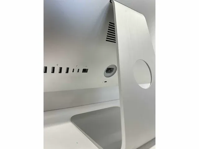 Imac 2017 21" c-kwaliteit staat (controleer de beschrijving voor specificatie - afbeelding 4 van  12