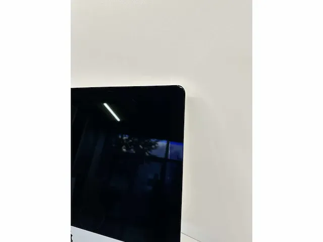 Imac 2017 21" c-kwaliteit staat (controleer de beschrijving voor specificatie - afbeelding 11 van  12