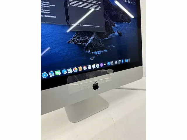 Imac 2017 21" c-kwaliteit staat (controleer de beschrijving voor specificatie - afbeelding 6 van  9