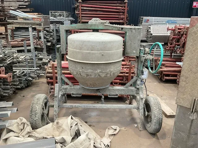 Imer syntesi betonmolen - afbeelding 2 van  3