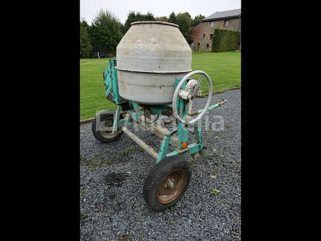 Imer syntesi s 350 getrokken benzinemotor betonmixer - afbeelding 6 van  11