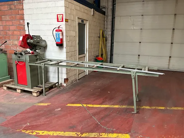 Imet - velox 350 - afkortcirkelzaagmachine - afbeelding 2 van  5