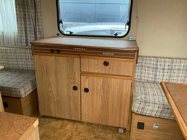 Imv adria 400 qsl caravan - afbeelding 4 van  29