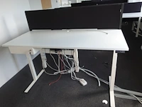 In hoogte verstelbare enkele bureau - afbeelding 2 van  2