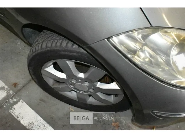 Inbeslagname auto mercedes a160cdi - afbeelding 2 van  5