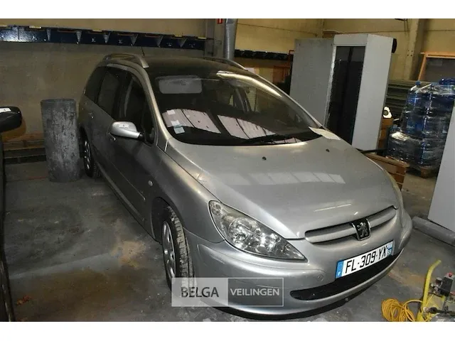 Inbeslagname auto peugeot type 307sw - afbeelding 1 van  6