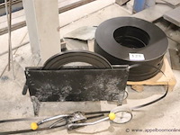 Inbindapparaat plus pallet inbindstaal - afbeelding 1 van  1