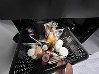 Inboedel kapperszaak - afbeelding 23 van  102