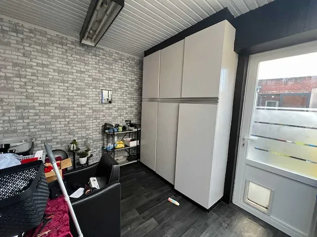 Inboedel kapperszaak - afbeelding 40 van  102