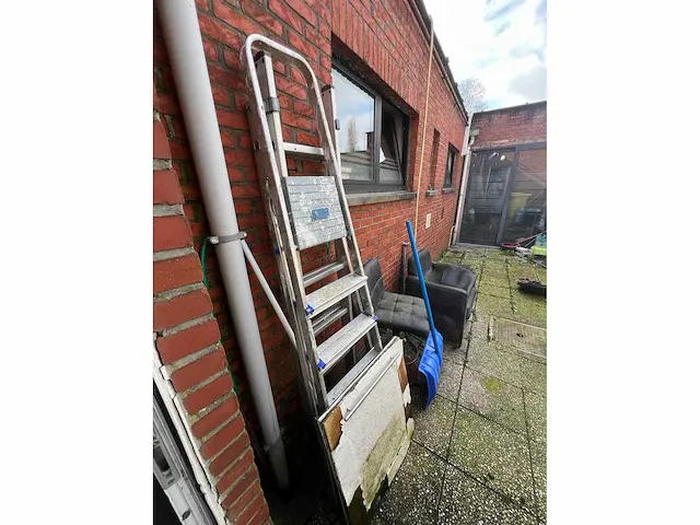 Inboedel kapperszaak - afbeelding 86 van  102