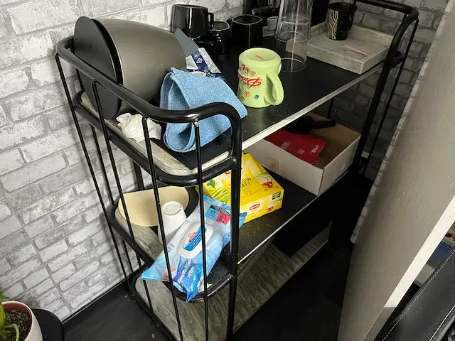 Inboedel kapperszaak - afbeelding 100 van  102