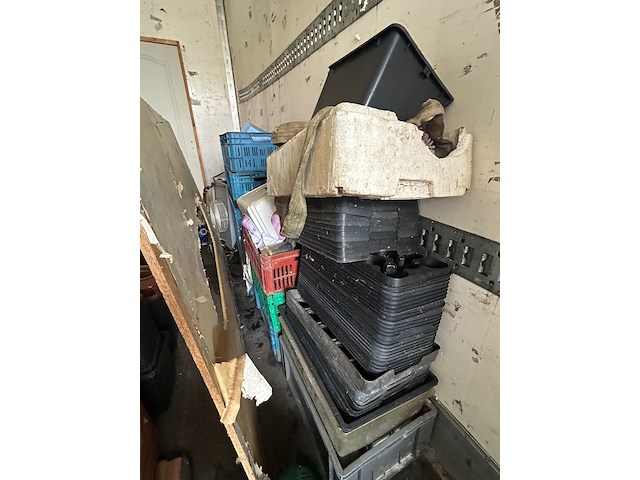 Inboedel menen - afbeelding 41 van  43