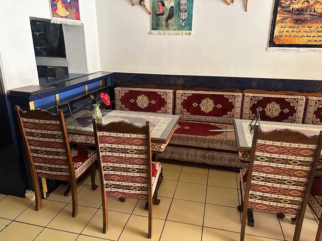 Inboedel uyghur restaurant wegens faillissement - afbeelding 39 van  40