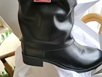 Inboedel winkel dameskledij - afbeelding 10 van  37