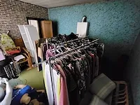 Inboedel winkel dameskledij - afbeelding 4 van  37