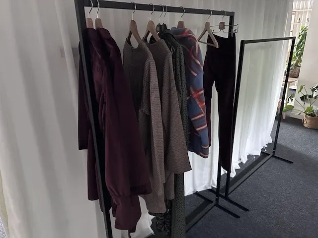 Inboedel winkel geel - afbeelding 6 van  36