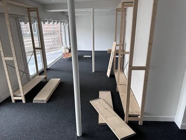 Inboedel winkel geel - afbeelding 26 van  36