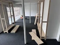 Inboedel winkel geel - afbeelding 26 van  36