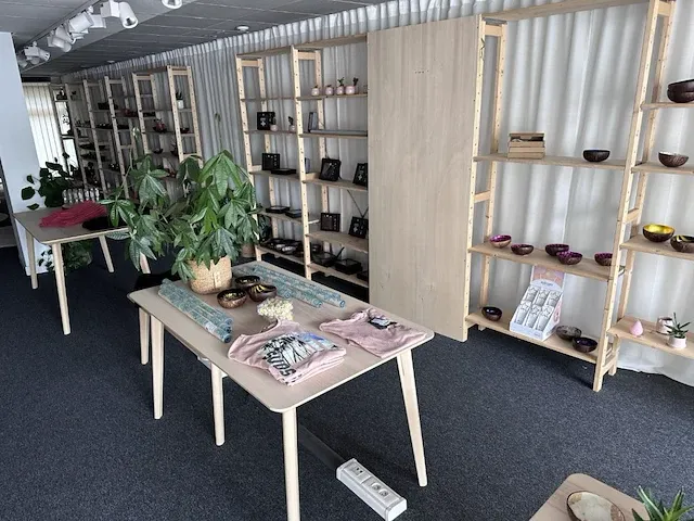 Inboedel winkel geel - afbeelding 23 van  36