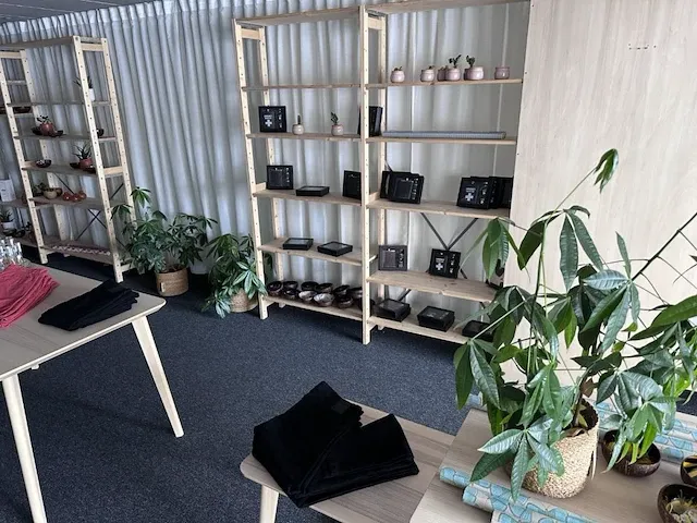 Inboedel winkel geel - afbeelding 31 van  36