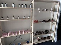 Inboedel winkel geel - afbeelding 32 van  36