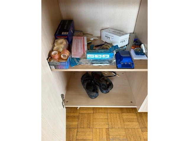 Inboedel woning - berghok - garagebox - afbeelding 4 van  122