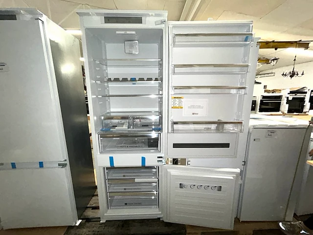 Inbouw combi koelkast whirlpool - afbeelding 1 van  8