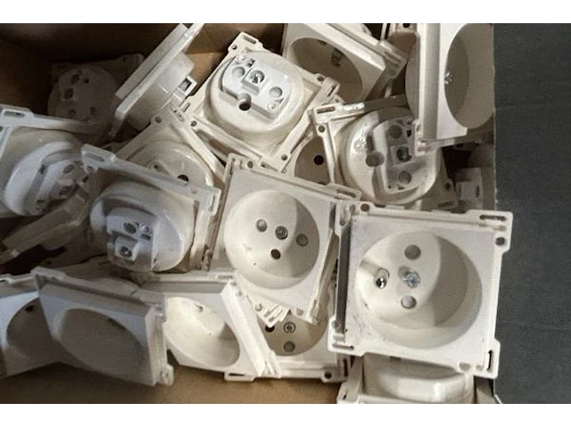 Inbouw contactdoos niko - afbeelding 4 van  6