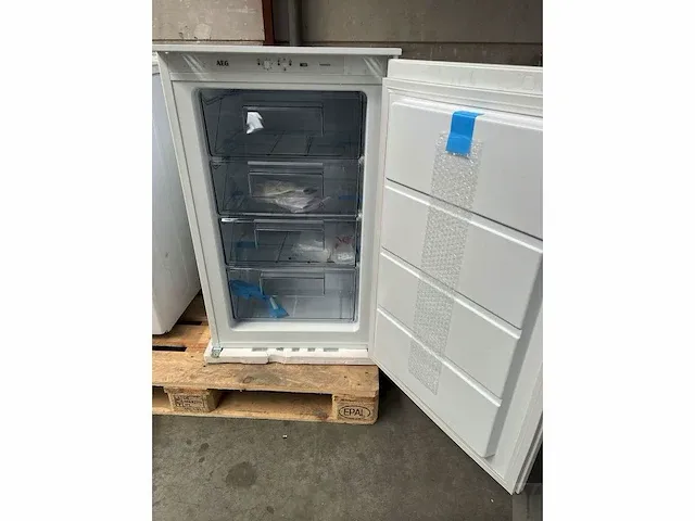 Inbouw diepvries aeg - afbeelding 2 van  4