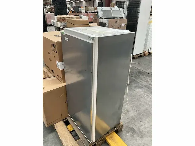 Inbouw koelkast bosch kir24v24ff - afbeelding 2 van  5
