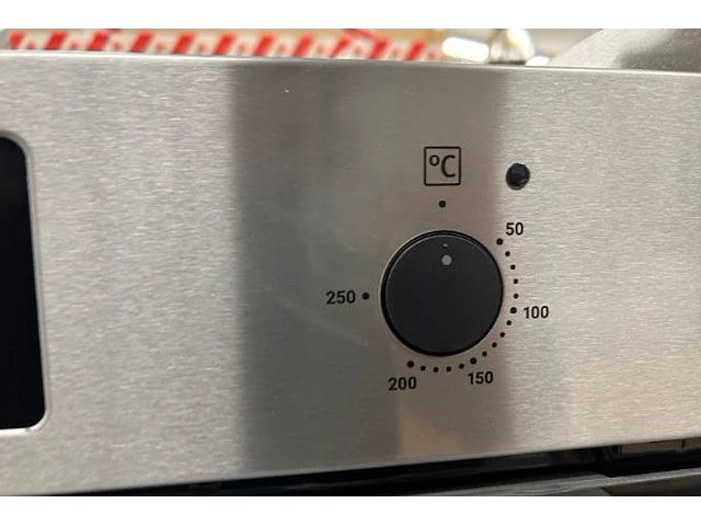 Inbouw oven zanussi - afbeelding 3 van  7