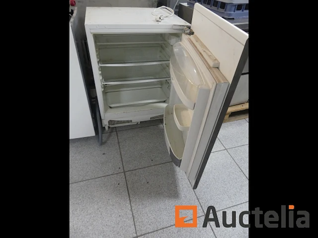 Inbouw vaatwasser electrolux esl 5310 lo, atag inbouw koelkast - afbeelding 4 van  11