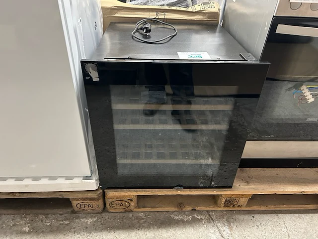 Inbouw wijnserveerkoelkast avintage - afbeelding 1 van  4