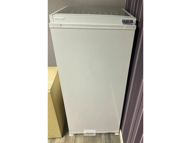 Inbouwfrigo nieuw in doos 220v - afbeelding 1 van  6